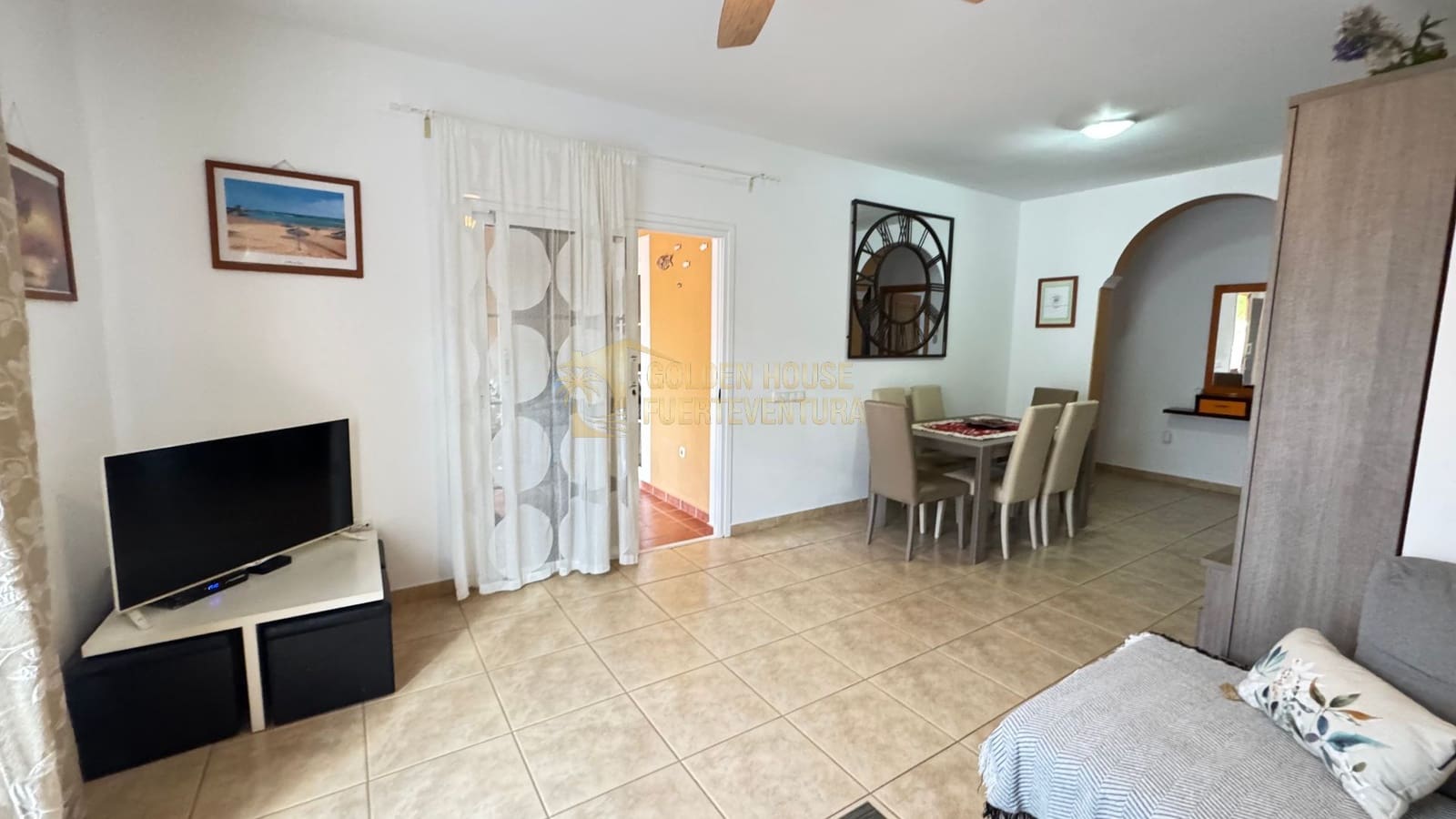 2 Zimmer Apartment zu verkaufen in Caleta de Fuste mit Pool Garage - 285.000 € (Ref: 9655689)
