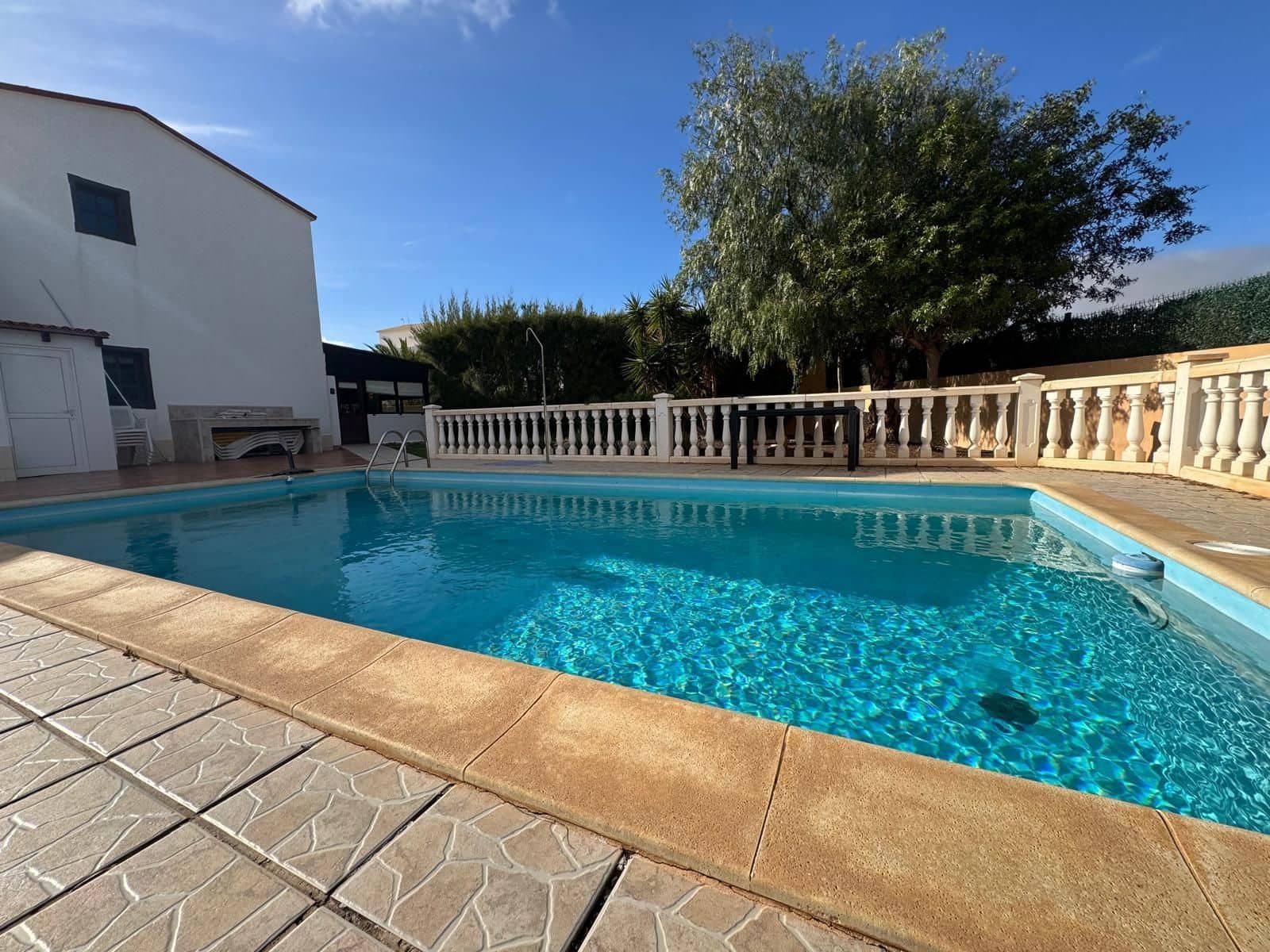 3 soverom Villa til salgs i Triquivijate med svømmebasseng - € 375 000 (Ref: 9686037)