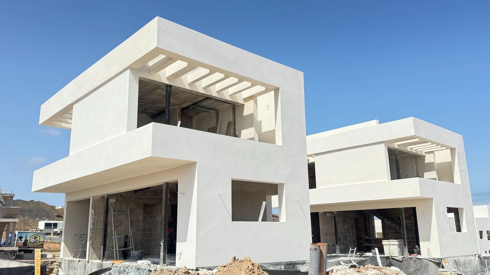 3 quarto Moradia para venda em Corralejo com piscina garagem - 695 500 € (Ref: 9700449)