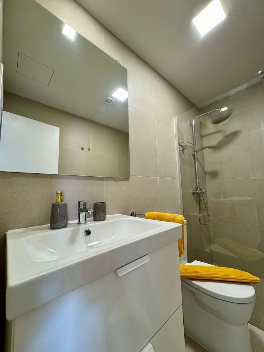 Studio til leje i Corralejo med swimmingpool - € 1.400 (Ref: 9755347)