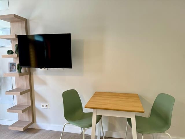 Studio til leje i Corralejo, La Oliva med swimmingpool - € 1.400 (Ref: 9755347)