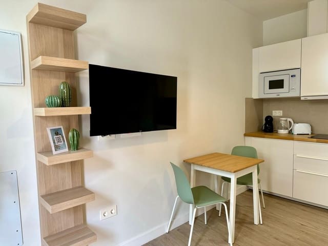 Studio til leje i Corralejo, La Oliva med swimmingpool - € 1.400 (Ref: 9755347)