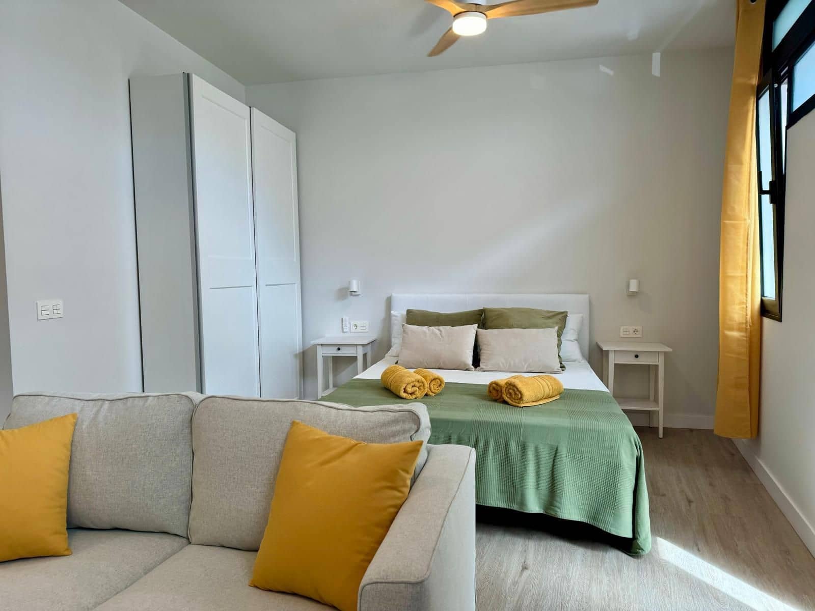 Studio til leje i Corralejo med swimmingpool - € 1.400 (Ref: 9755347)