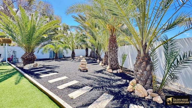 3 sypialnia Willa na sprzedaż w Pájara - 550 000 € (Ref: 9800352)