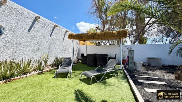 3 sypialnia Willa na sprzedaż w Pájara - 550 000 € (Ref: 9800352)