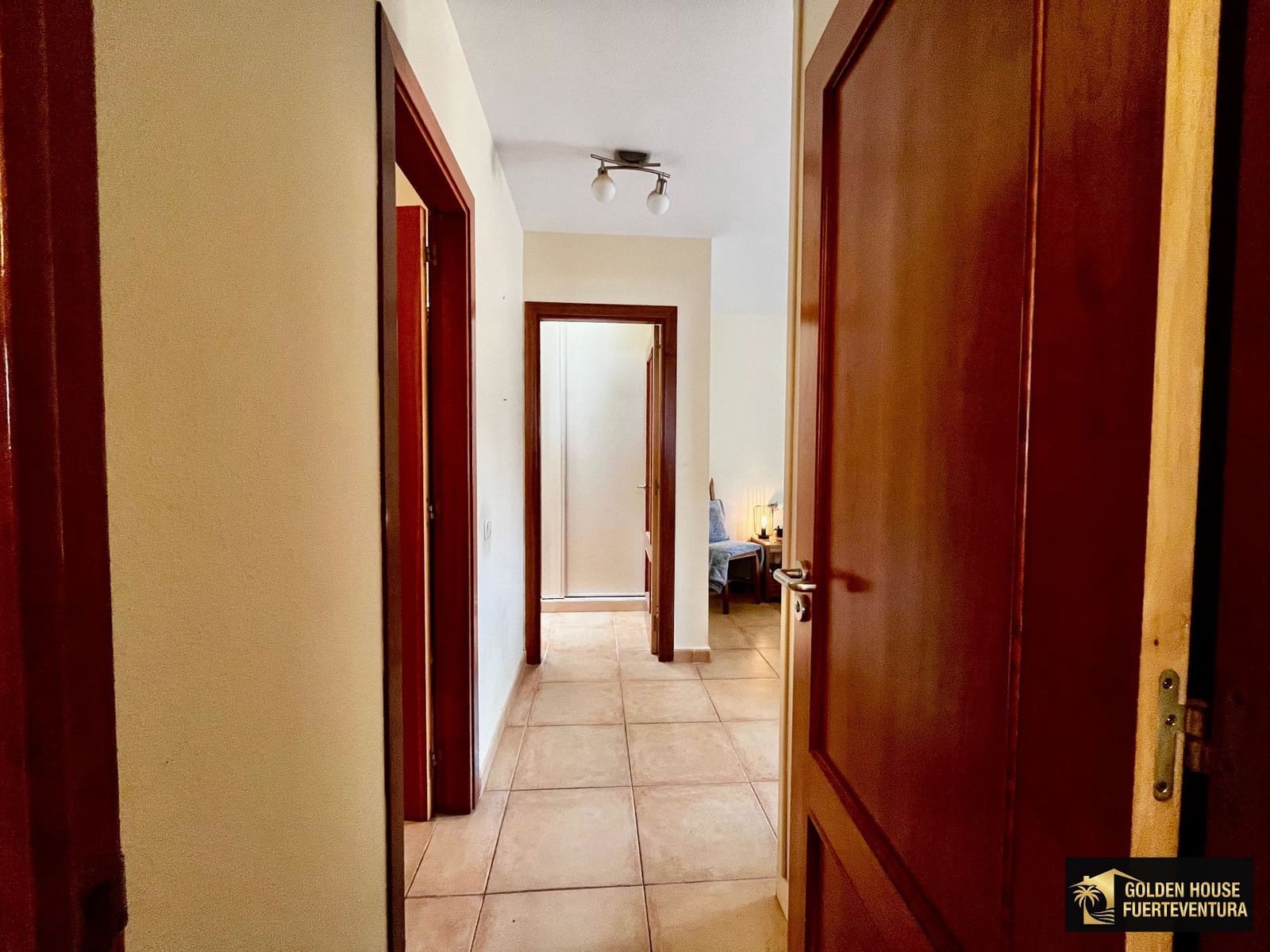 3 bedroom Villa for sale in Corralejo with pool garage - € 540,000 (Ref: 9833268)