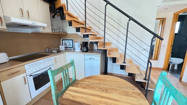 2 chambre Villa/Maison à vendre à Lajares, La Oliva avec piscine - 220 000 € (Ref: 9835200)