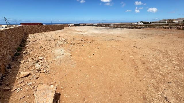 Terreno/Finca Rústica en Tindaya, La Oliva en venta - 135.000 € (Ref: 9842132)