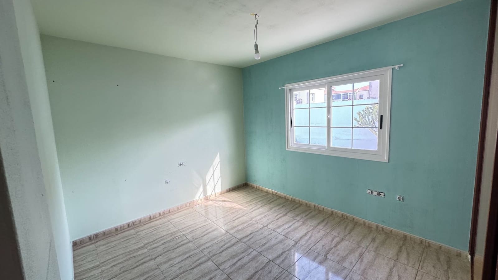 3 bedroom Villa for sale in Puerto del Rosario with garage - € 350,000 (Ref: 9849006)
