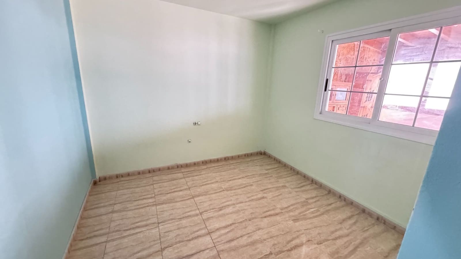 3 bedroom Villa for sale in Puerto del Rosario with garage - € 350,000 (Ref: 9849006)