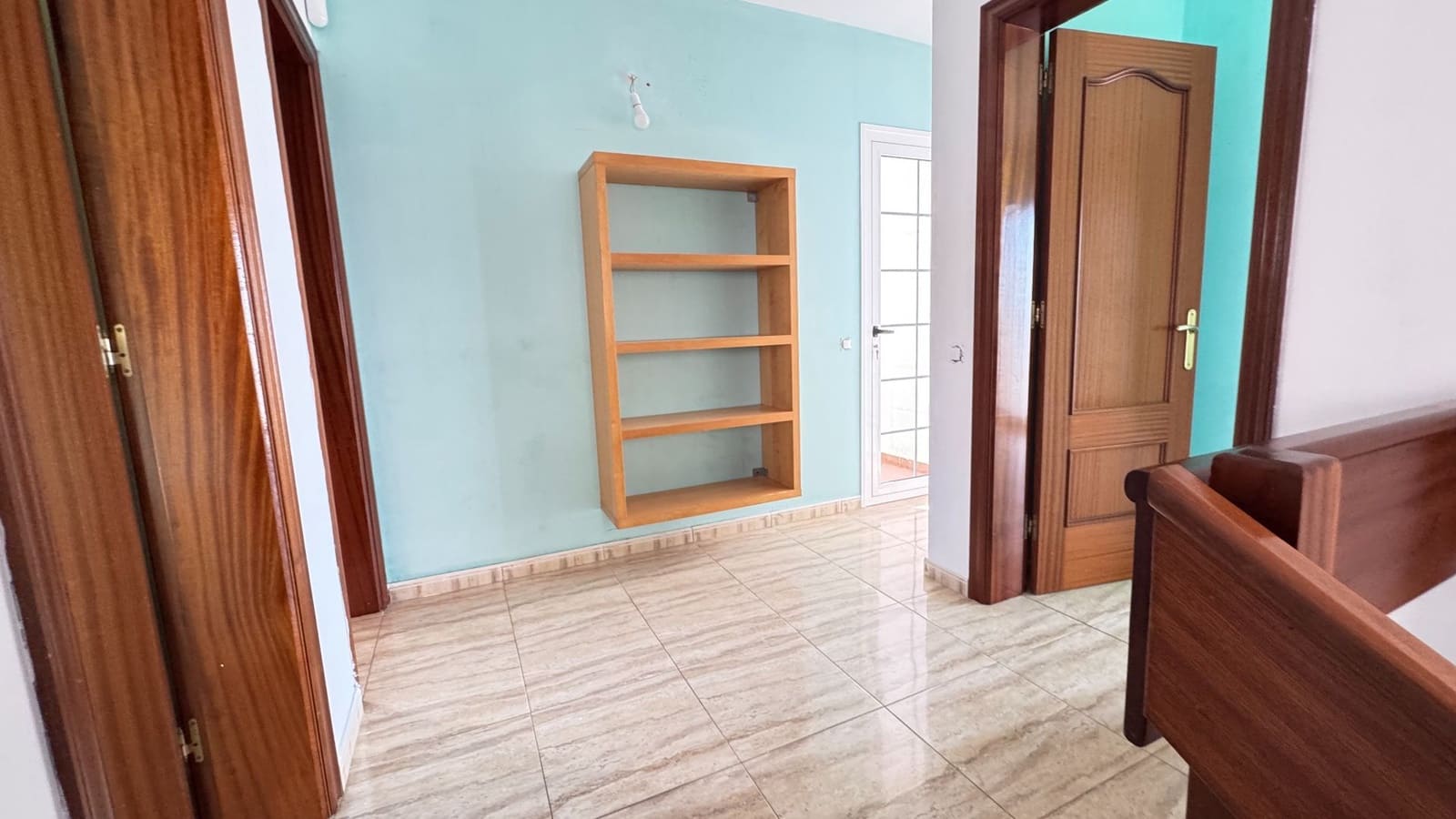3 bedroom Villa for sale in Puerto del Rosario with garage - € 350,000 (Ref: 9849006)