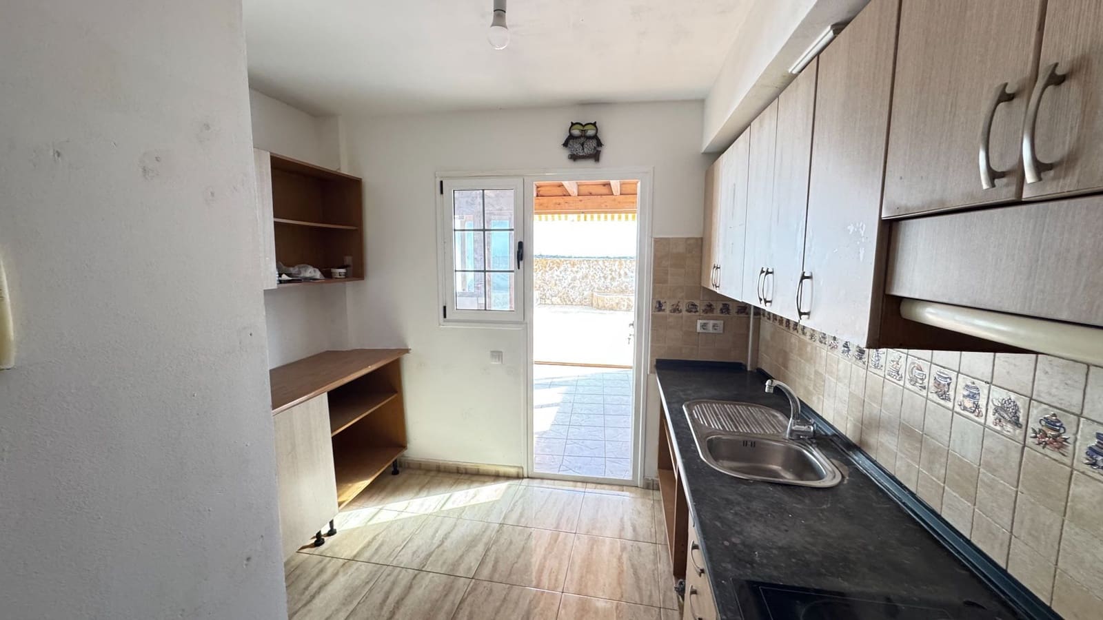 3 bedroom Villa for sale in Puerto del Rosario with garage - € 350,000 (Ref: 9849006)