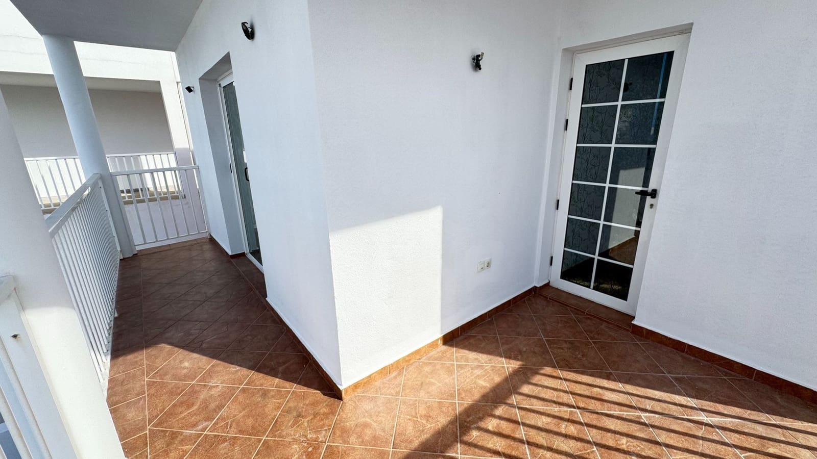 3 bedroom Villa for sale in Puerto del Rosario with garage - € 350,000 (Ref: 9849006)