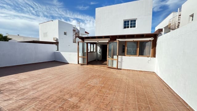 3 camera da letto Villa in vendita in Puerto del Rosario con garage - 350.000 € (Rif: 9849006)