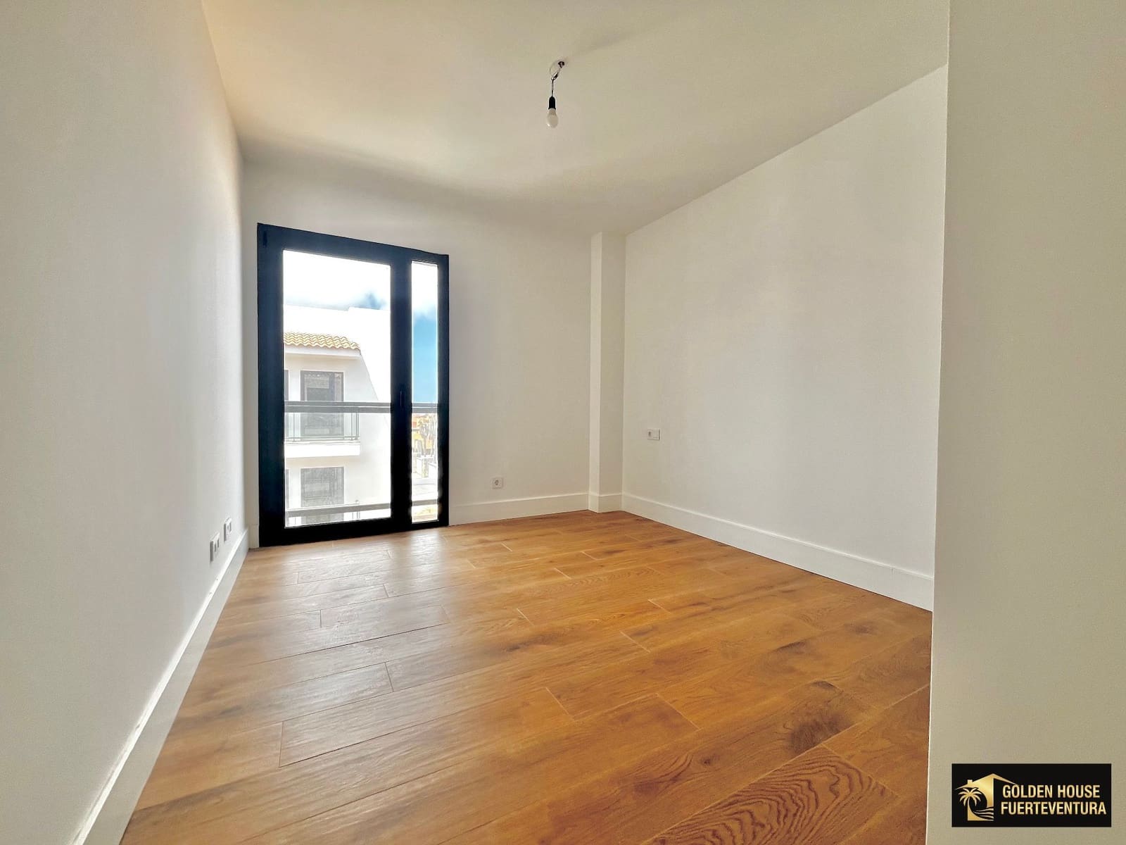 2 camera da letto Attico in vendita in Corralejo con piscina garage - 405.000 € (Rif: 9854928)