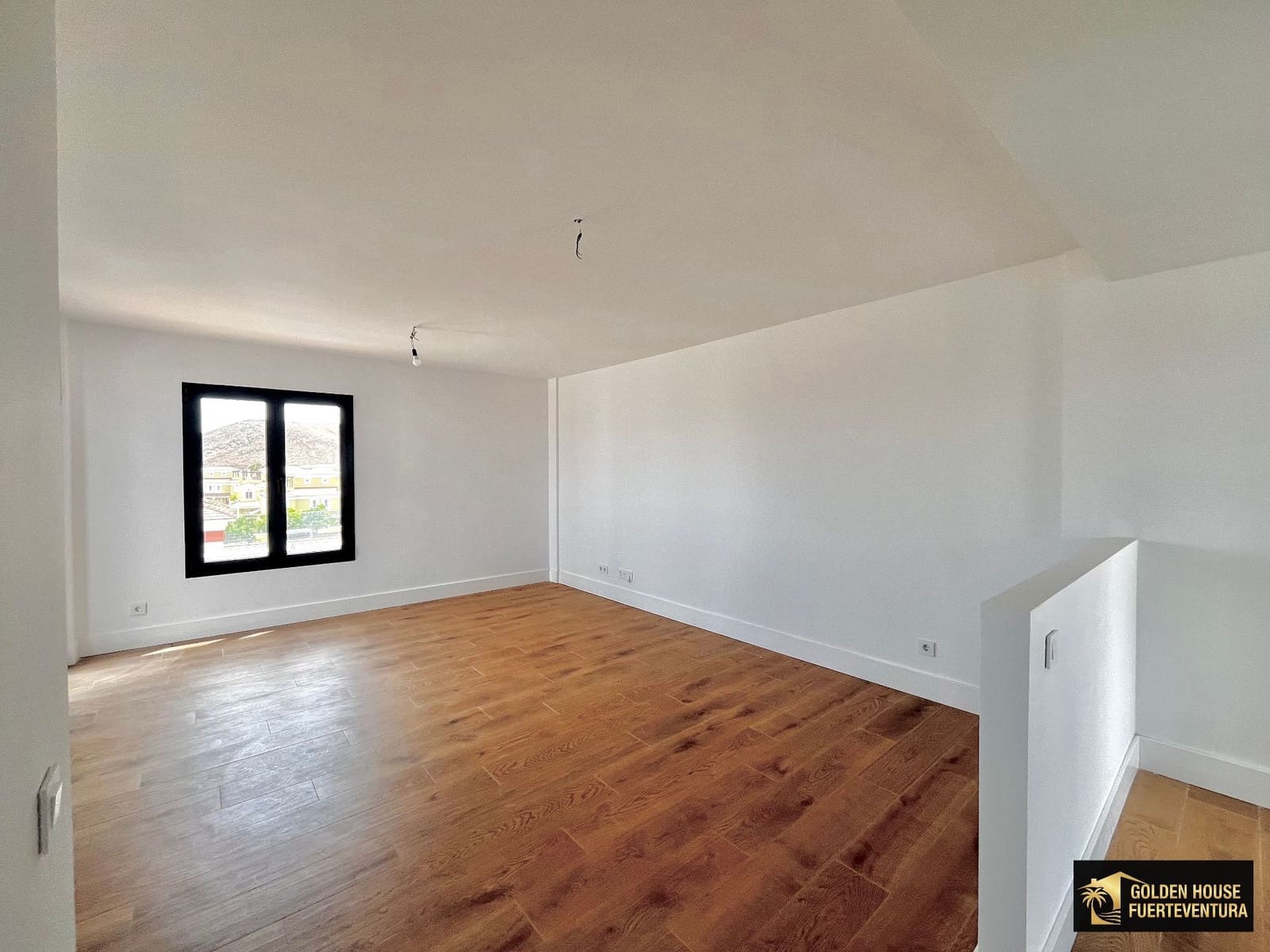 2 camera da letto Attico in vendita in Corralejo con piscina garage - 405.000 € (Rif: 9854928)