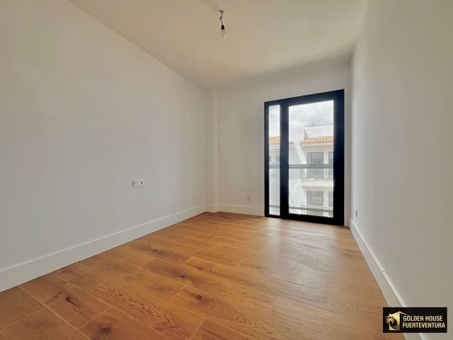 2 camera da letto Attico in vendita in Corralejo, La Oliva con piscina garage - 405.000 € (Rif: 9854928)