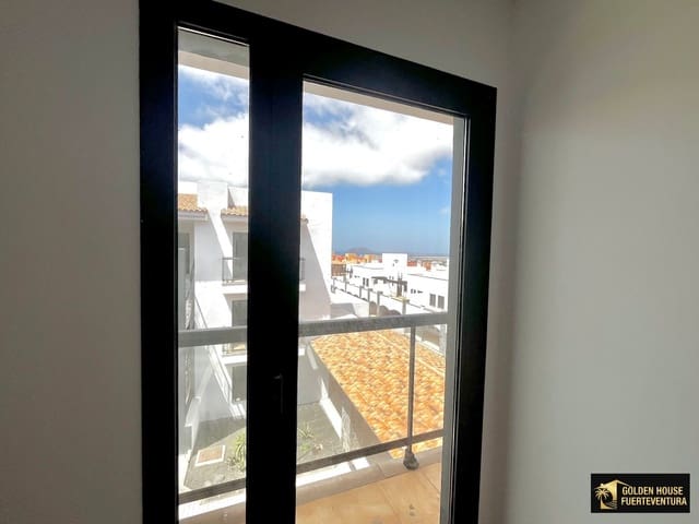 2 camera da letto Attico in vendita in Corralejo, La Oliva con piscina garage - 405.000 € (Rif: 9854928)