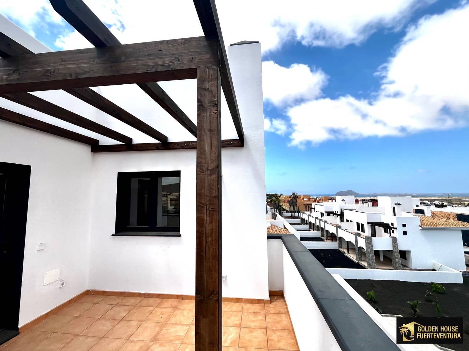 2 camera da letto Attico in vendita in Corralejo con piscina garage - 405.000 € (Rif: 9854928)