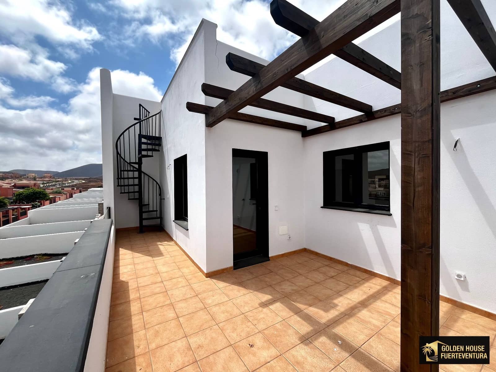 2 camera da letto Attico in vendita in Corralejo con piscina garage - 405.000 € (Rif: 9854928)