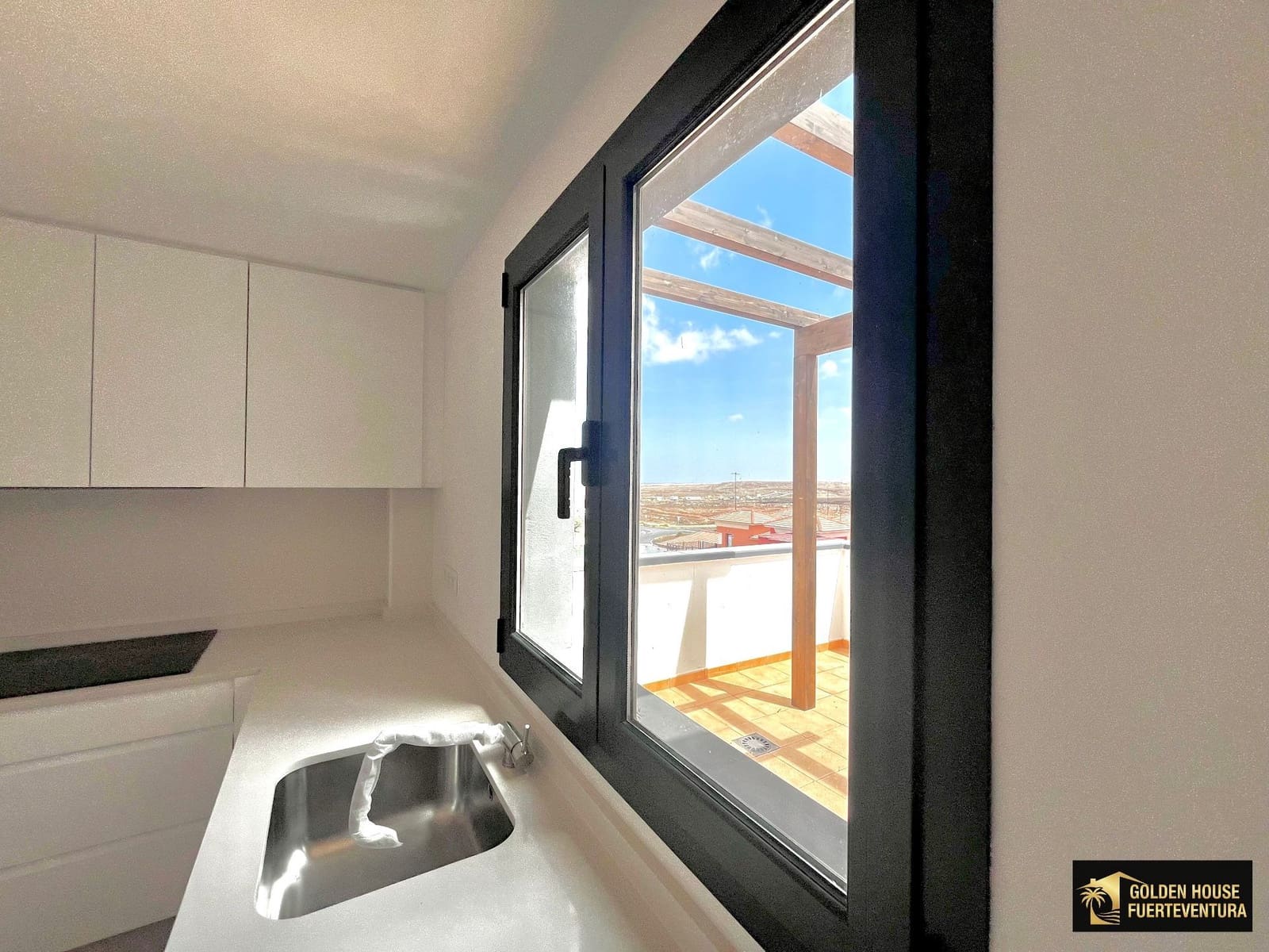 2 camera da letto Attico in vendita in Corralejo con piscina garage - 405.000 € (Rif: 9854928)