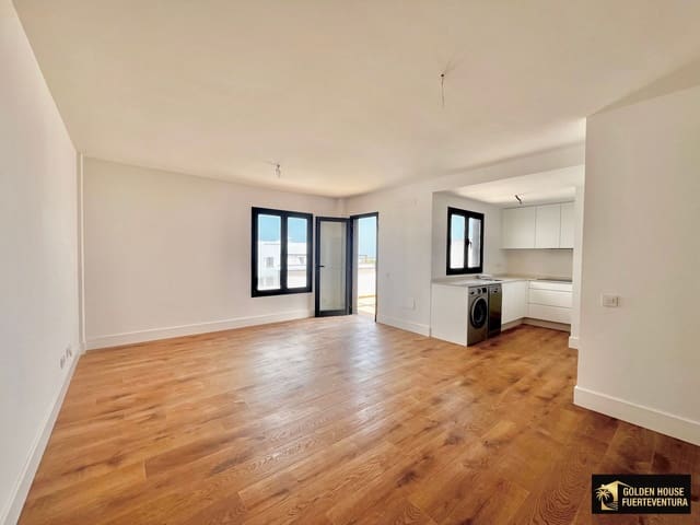 2 soveværelse Lejlighed til salg i Corralejo, La Oliva med swimmingpool garage - € 279.000 (Ref: 9868176)
