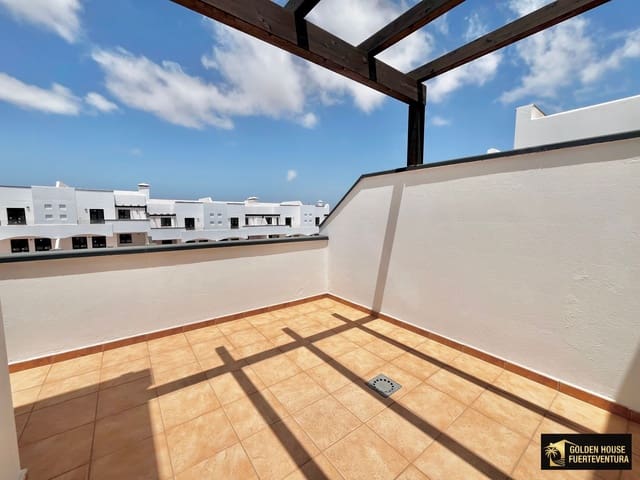2 soveværelse Lejlighed til salg i Corralejo, La Oliva med swimmingpool garage - € 279.000 (Ref: 9868176)