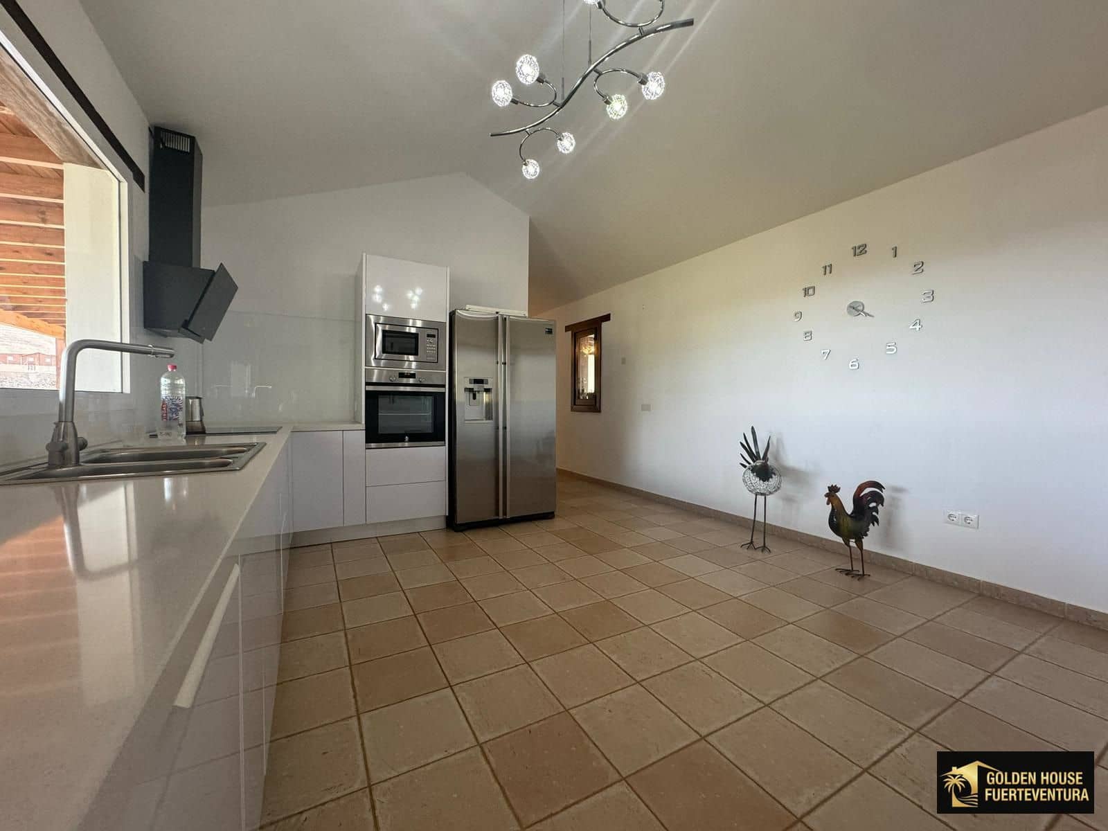 3 chambre Villa/Maison à vendre à Tuineje avec piscine - 450 000 € (Ref: 9877898)