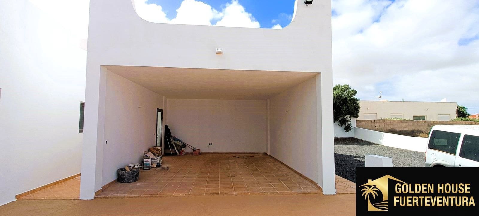 5 soveværelse Villa til salg i Antigua med garage - € 590.000 (Ref: 9889737)