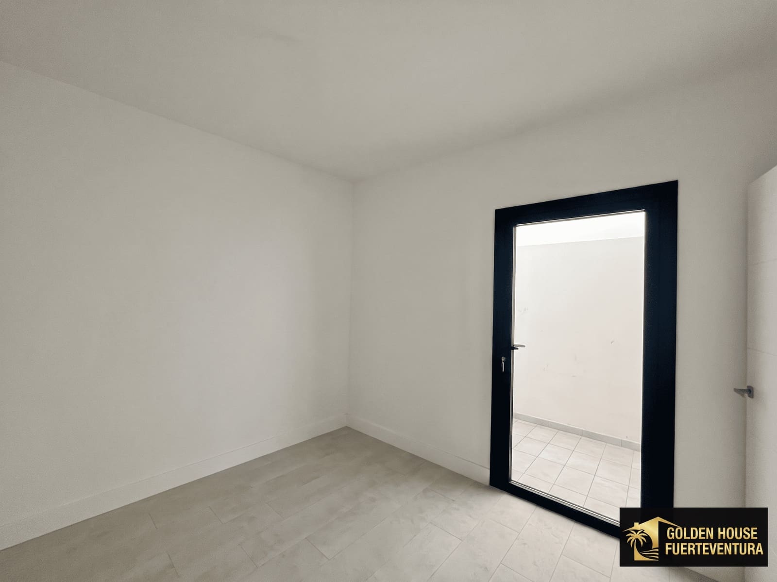 1 quarto Apartamento para venda em Puerto del Rosario - 185 000 € (Ref: 9926768)