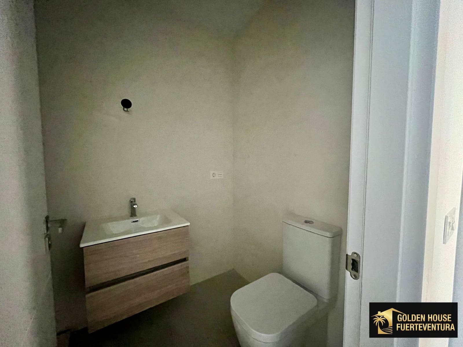 1 quarto Apartamento para venda em Puerto del Rosario - 185 000 € (Ref: 9926768)