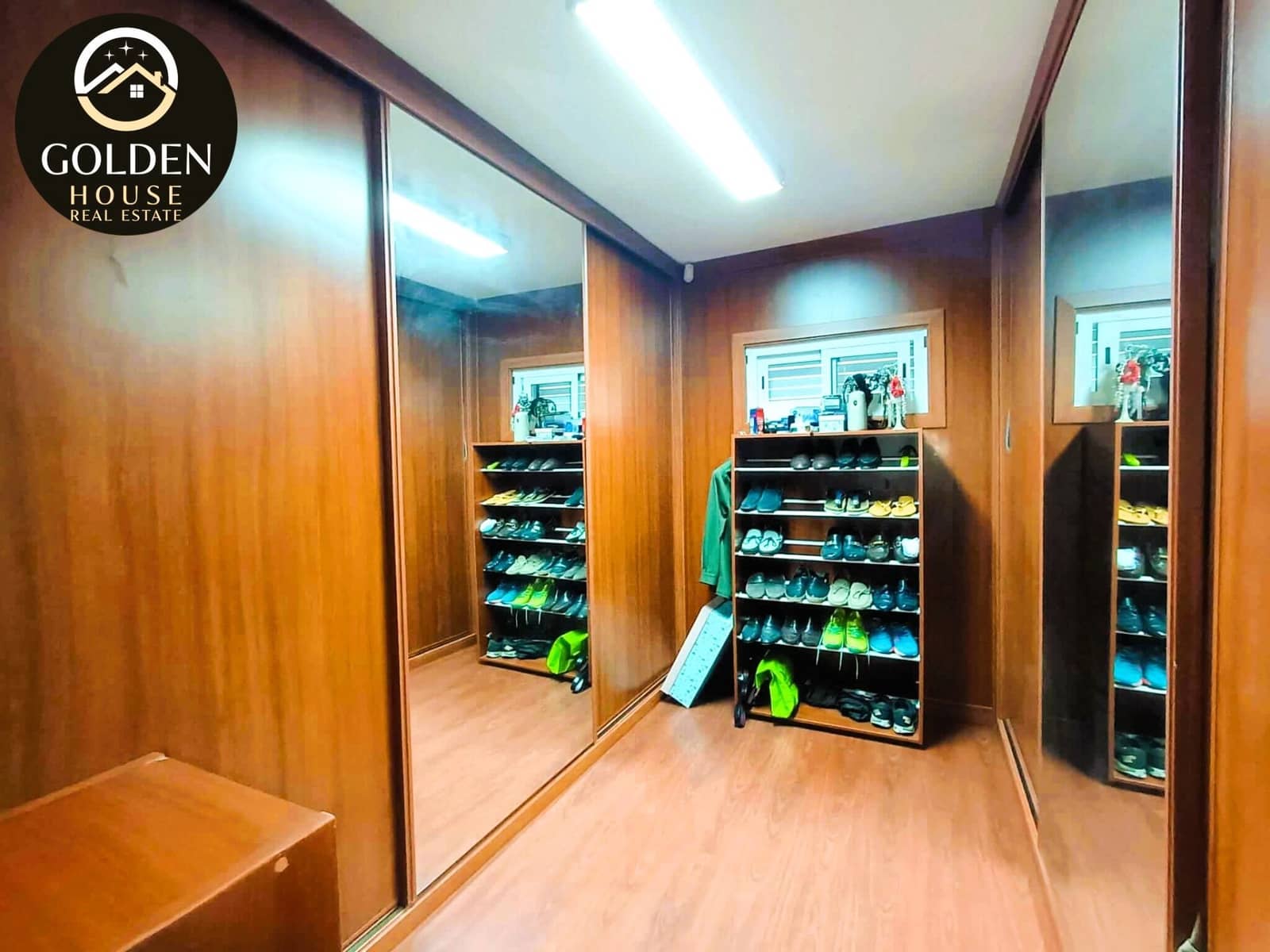 3 soveværelse Villa til salg i Parque Holandes med swimmingpool garage - € 740.000 (Ref: 9943893)