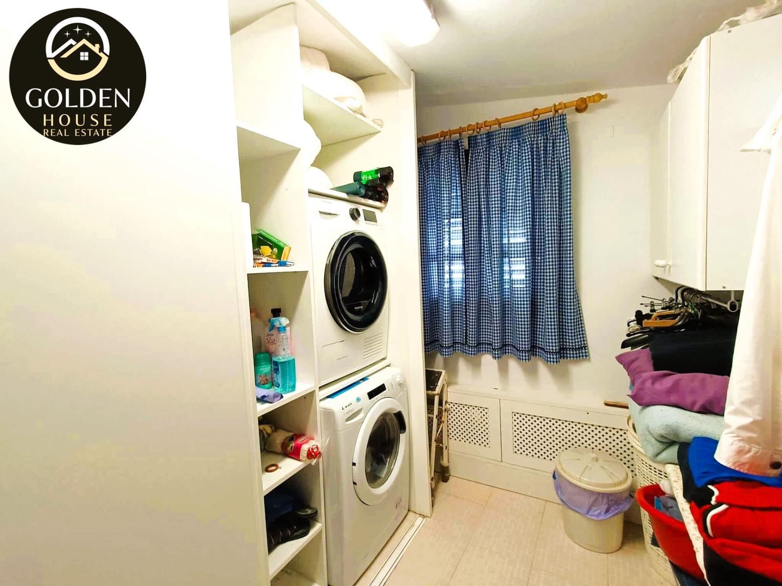 3 soveværelse Villa til salg i Parque Holandes med swimmingpool garage - € 740.000 (Ref: 9943893)