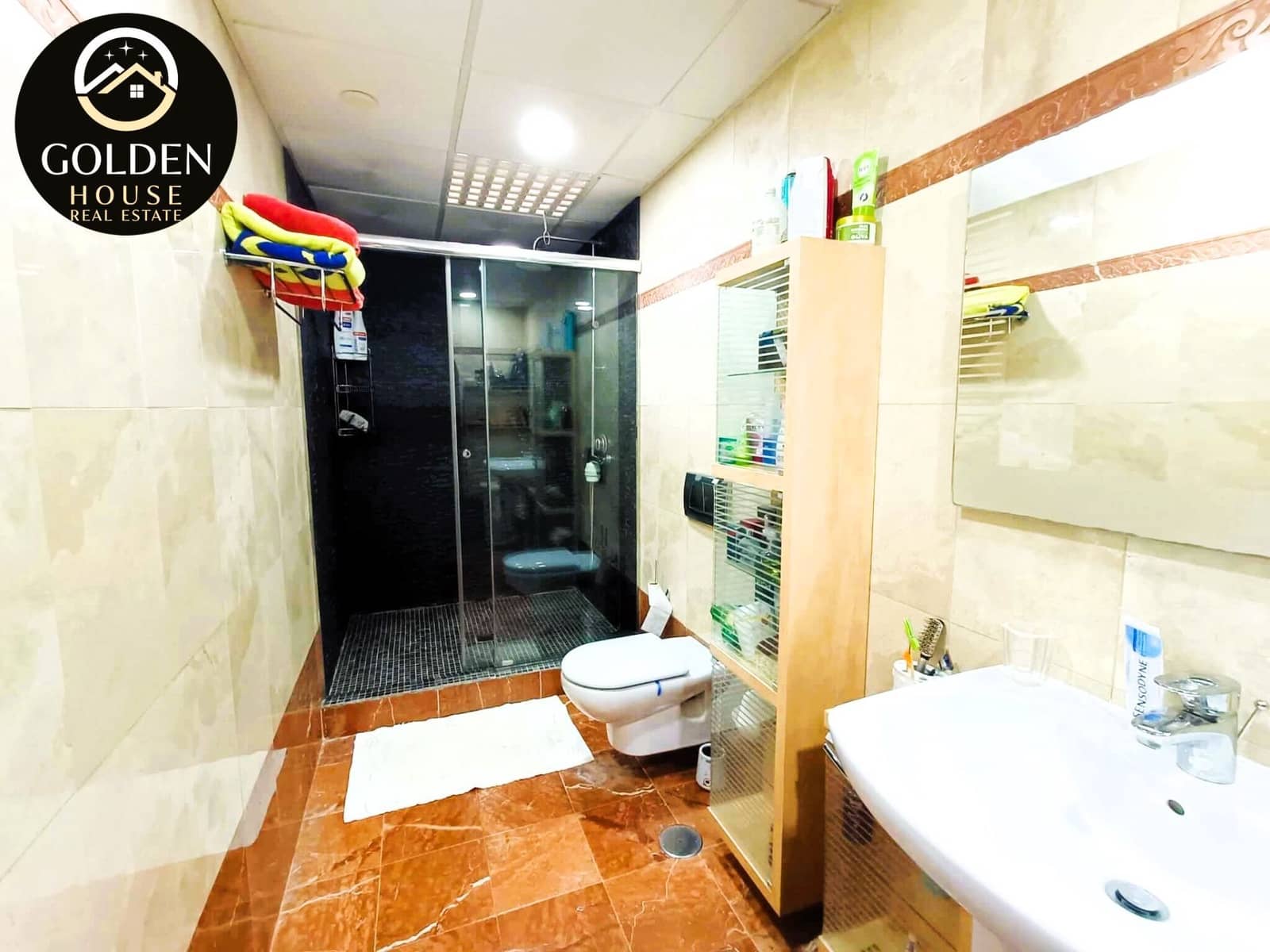 3 soveværelse Villa til salg i Parque Holandes med swimmingpool garage - € 740.000 (Ref: 9943893)