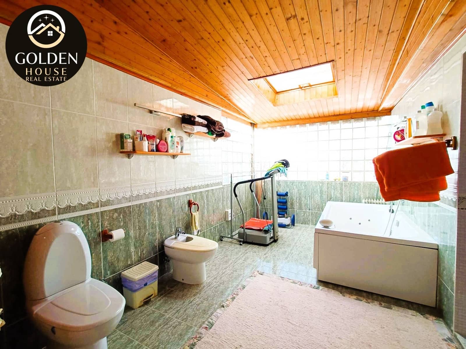 3 soveværelse Villa til salg i Parque Holandes med swimmingpool garage - € 740.000 (Ref: 9943893)