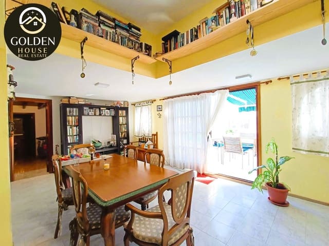3 soveværelse Villa til salg i Parque Holandés, La Oliva med swimmingpool garage - € 740.000 (Ref: 9943893)