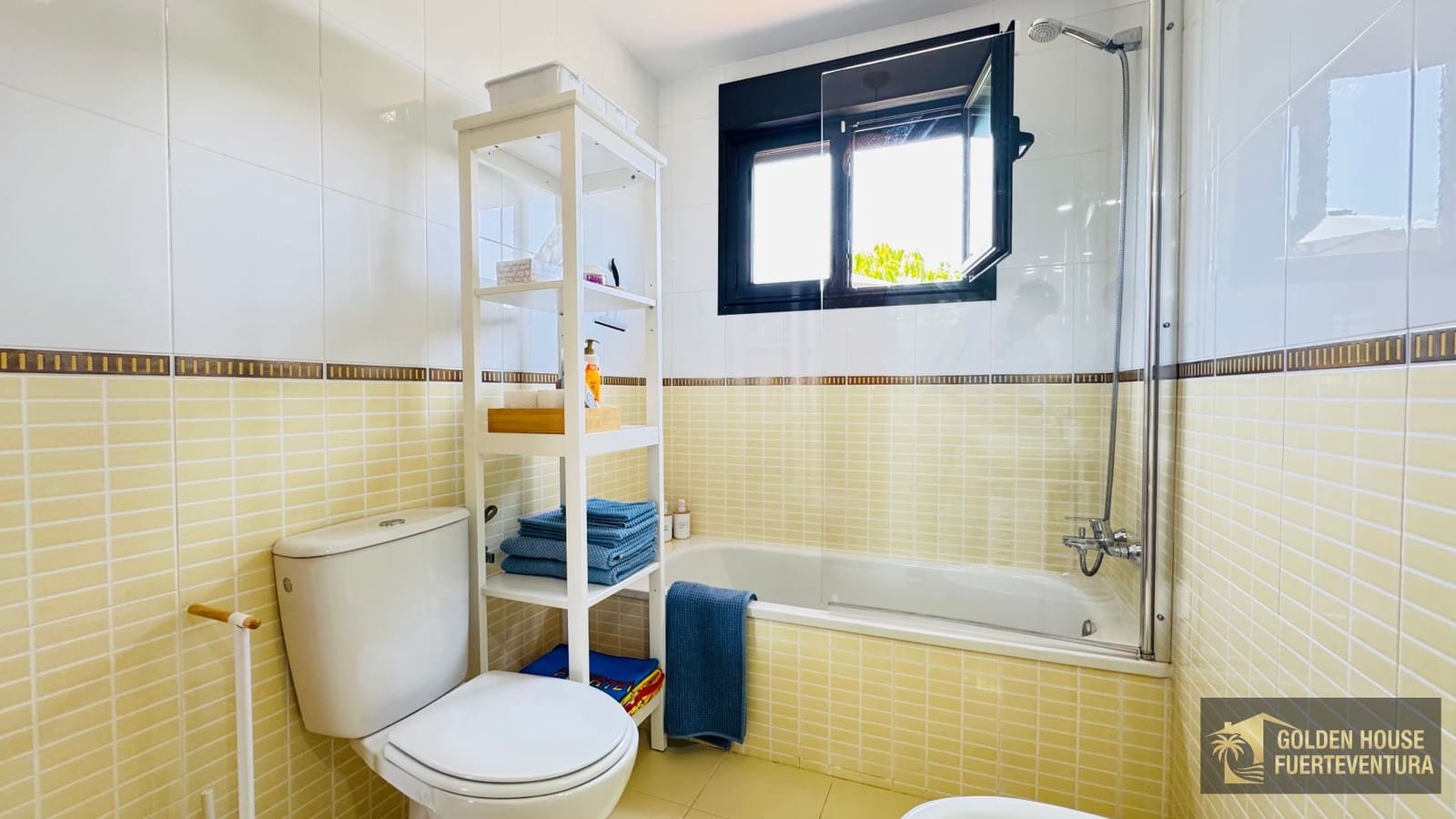 1 bedroom Villa for sale in Lajares with pool - € 199,000 (Ref: 9953727)