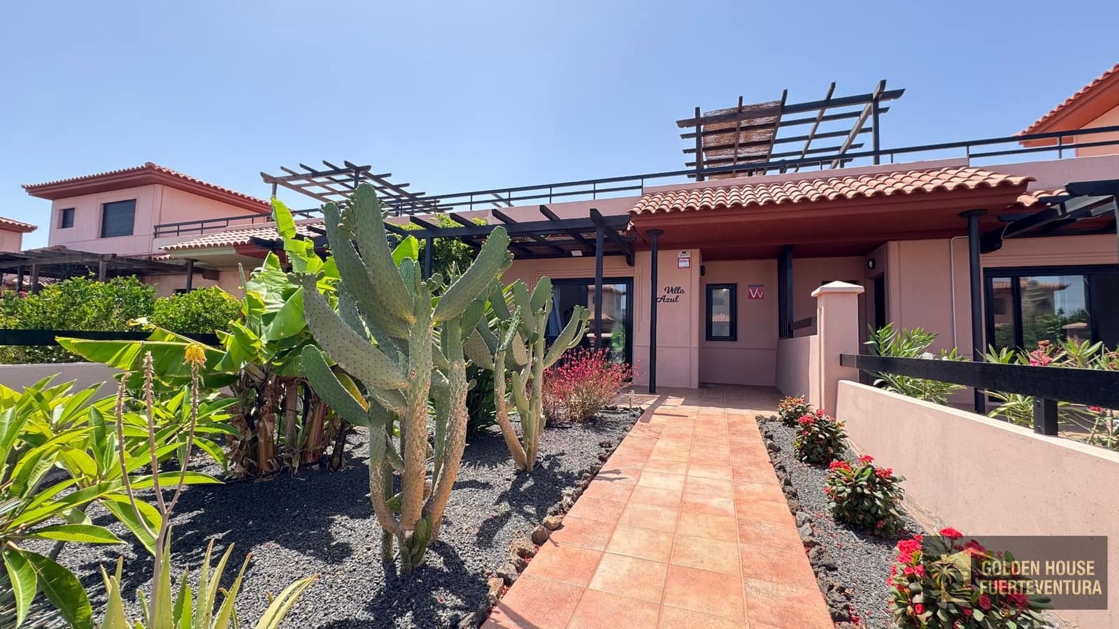 1 bedroom Villa for sale in Lajares with pool - € 199,000 (Ref: 9953727)