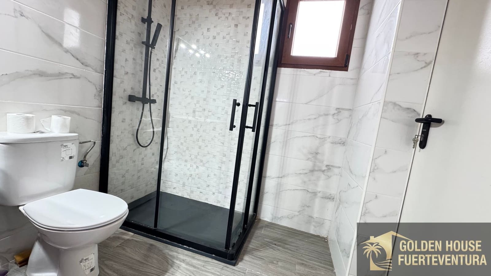 2 Zimmer Villa zu verkaufen in Antigua mit Pool Garage - 290.000 € (Ref: 9961996)