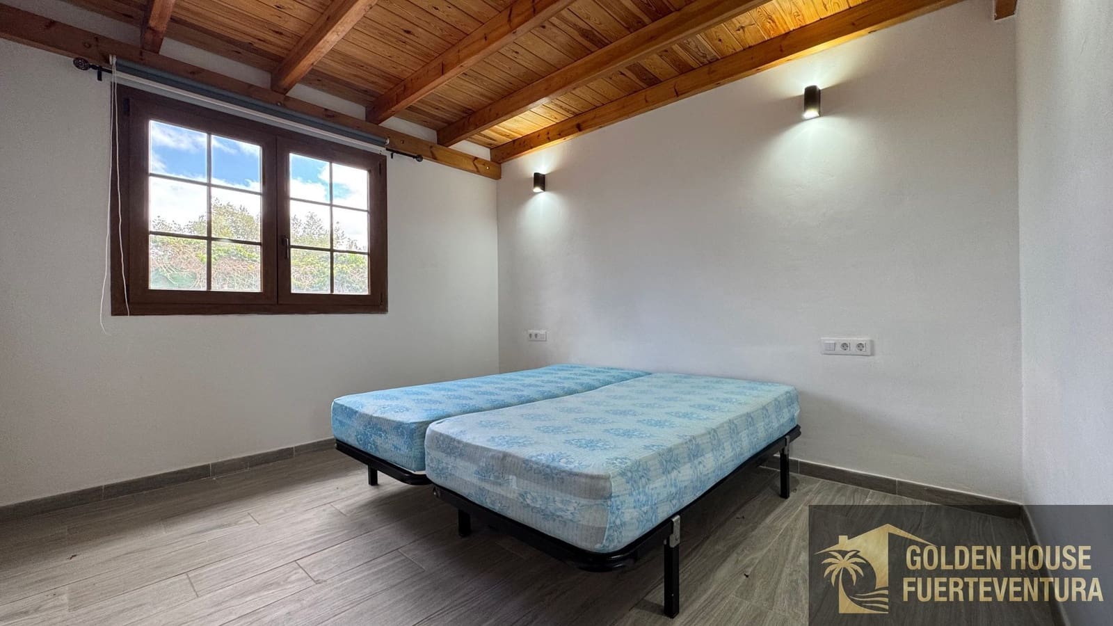 2 Zimmer Villa zu verkaufen in Antigua mit Pool Garage - 290.000 € (Ref: 9961996)