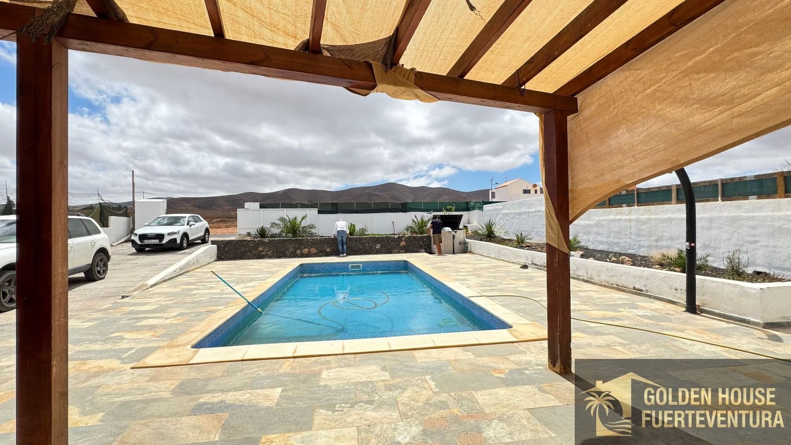 2 Zimmer Villa zu verkaufen in Antigua mit Pool Garage - 290.000 € (Ref: 9961996)