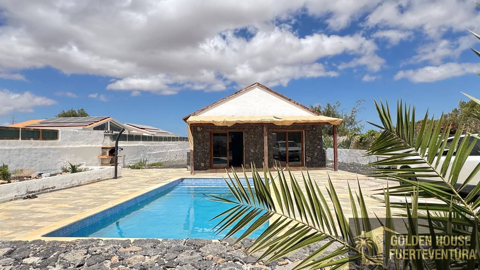 2 Zimmer Villa zu verkaufen in Antigua mit Pool Garage - 290.000 € (Ref: 9961996)