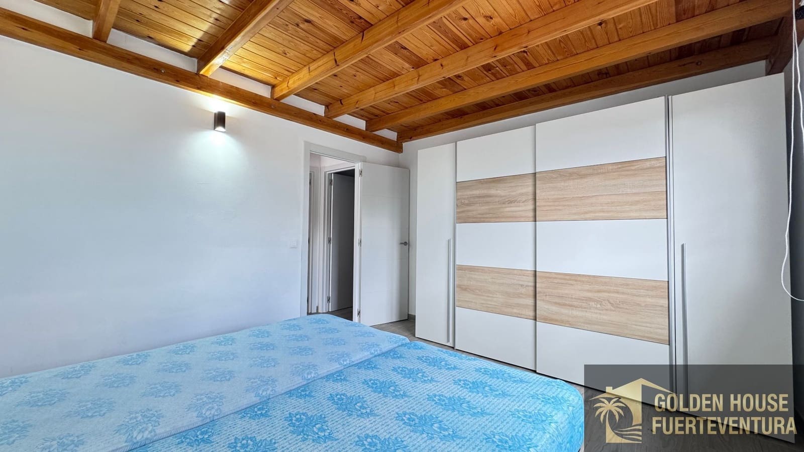 2 Zimmer Villa zu verkaufen in Antigua mit Pool Garage - 290.000 € (Ref: 9961996)