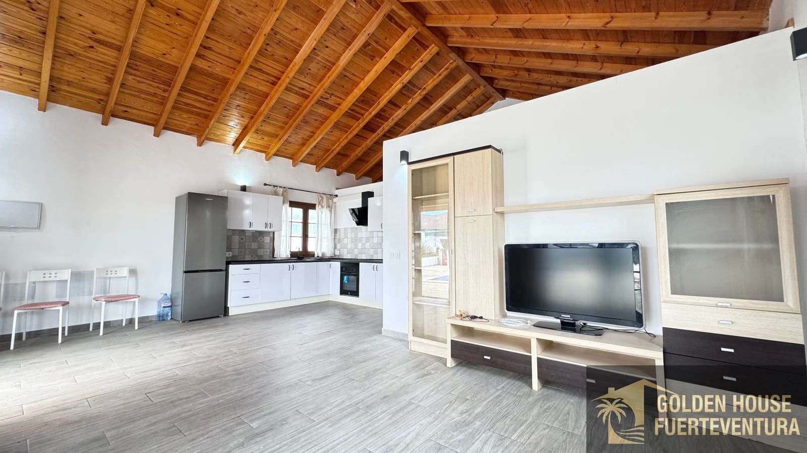 2 Zimmer Villa zu verkaufen in Antigua mit Pool Garage - 290.000 € (Ref: 9961996)