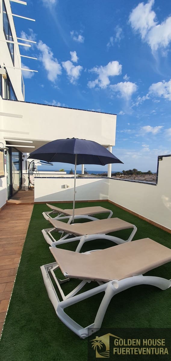2 bedroom Flat for sale in Pajara with garage - € 395,000 (Ref: 9972848)