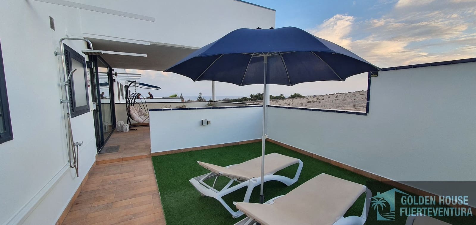 2 bedroom Flat for sale in Pajara with garage - € 395,000 (Ref: 9972848)