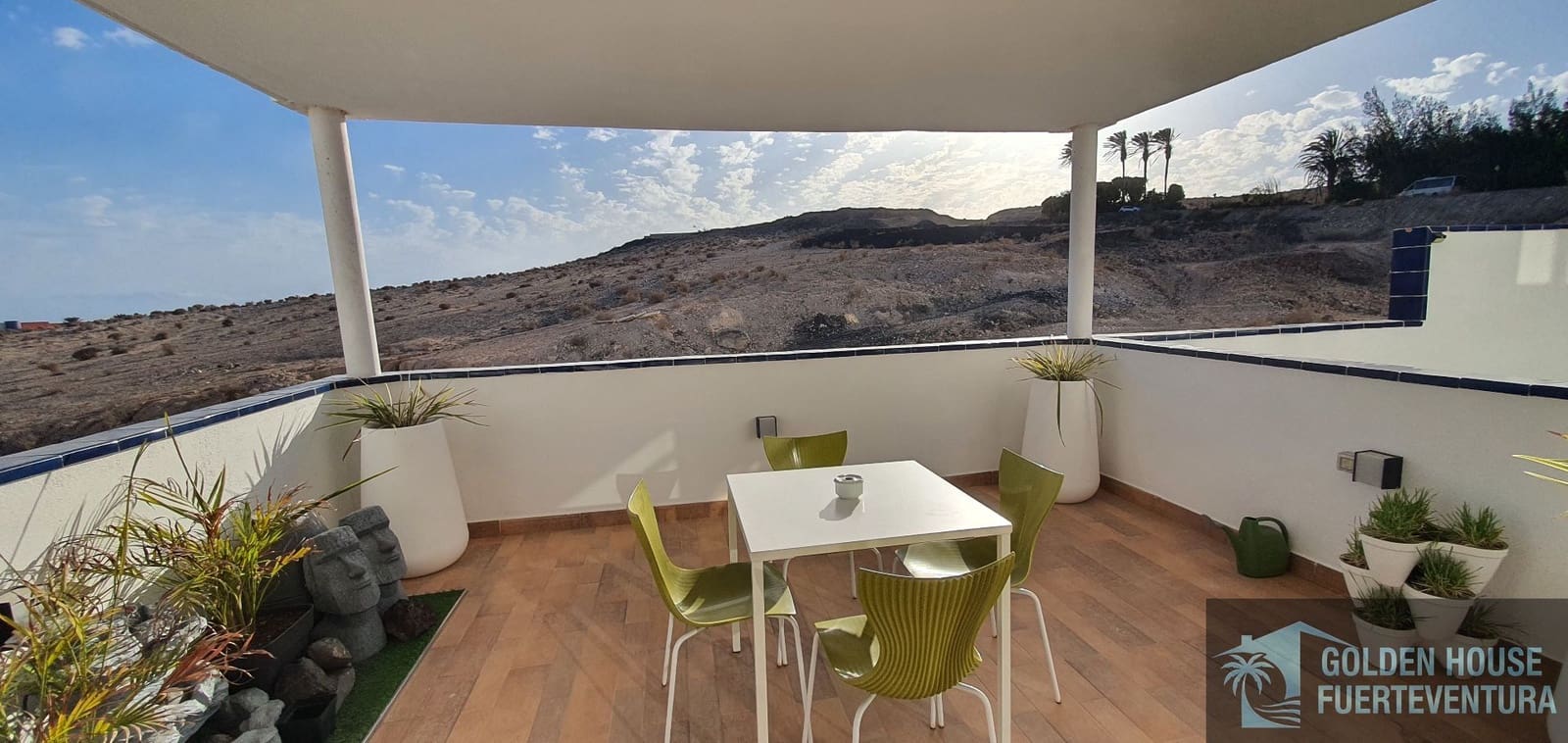 2 bedroom Flat for sale in Pajara with garage - € 395,000 (Ref: 9972848)
