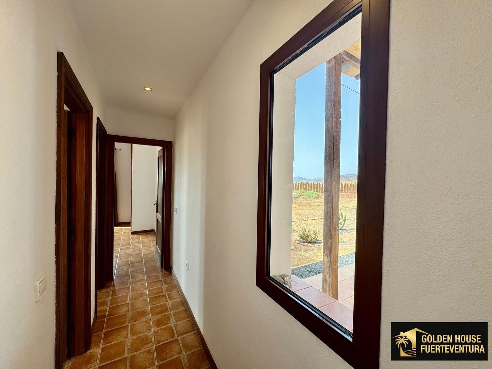 3 quarto Moradia para venda em Puerto del Rosario com garagem - 450 000 € (Ref: 9998089)