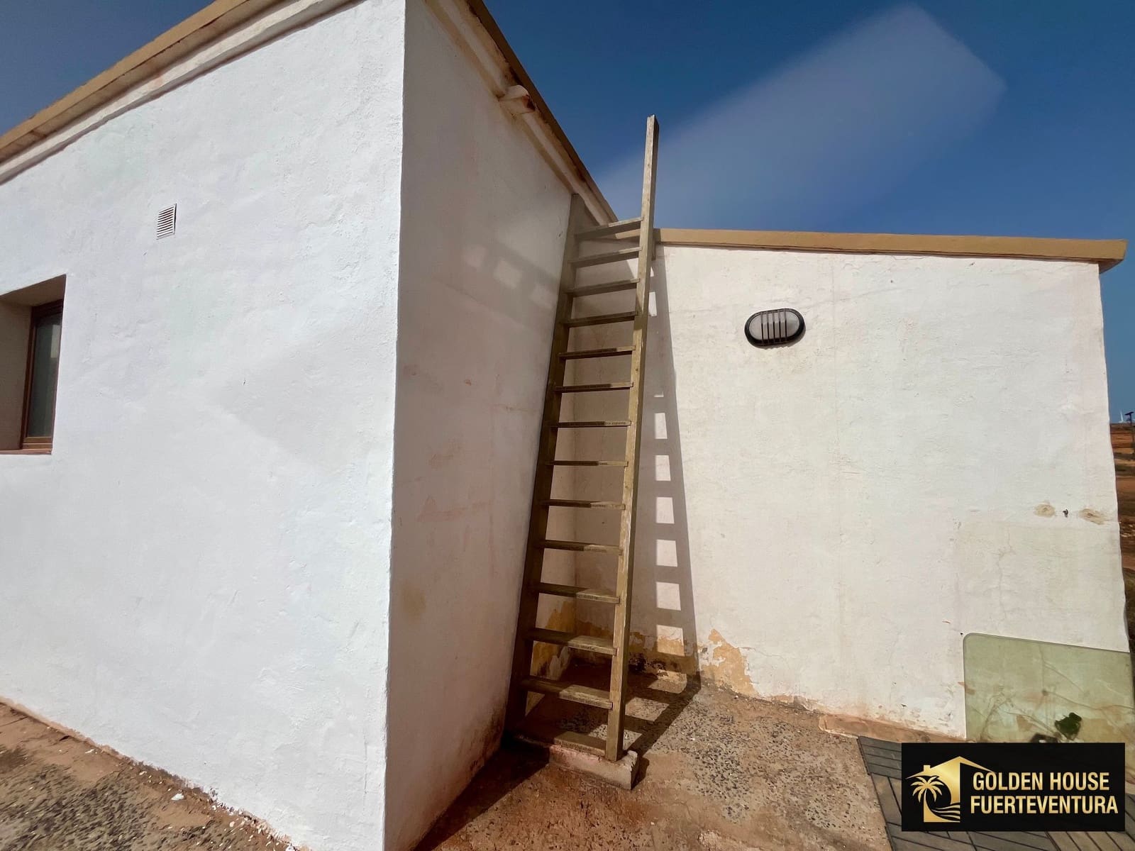 3 quarto Moradia para venda em Puerto del Rosario com garagem - 450 000 € (Ref: 9998089)
