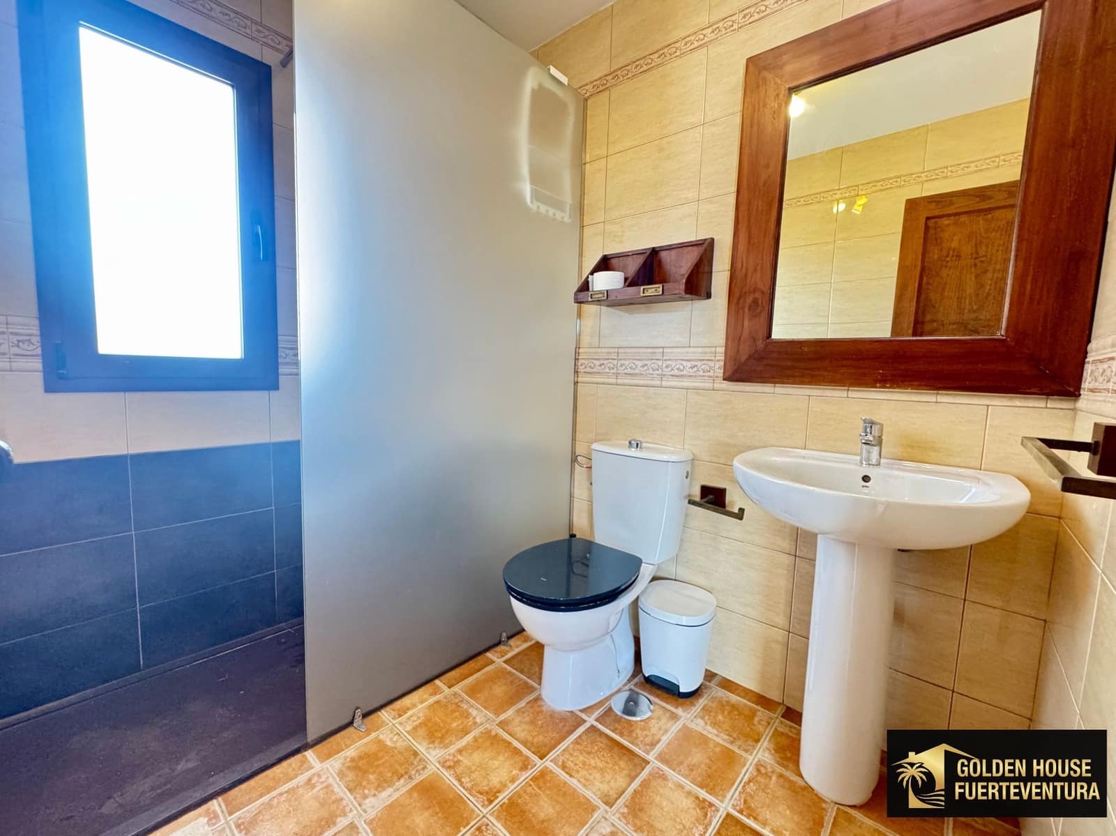 3 quarto Moradia para venda em Puerto del Rosario com garagem - 450 000 € (Ref: 9998089)